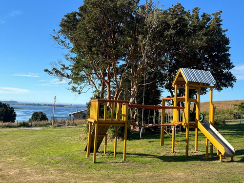Se Arriendan Dos Cabañas En Pupelde, Ancud