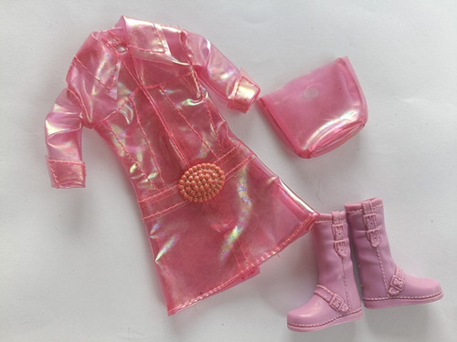 Barbie Outfit Seis Impermeable -botas Y Bolsa