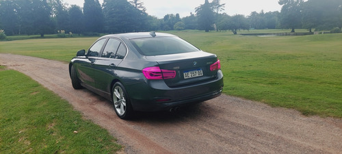 BMW 320 i Executive