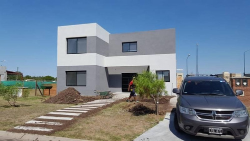 Imagen 2 de 9 de Susana Aravena Propiedades - Casa En Venta En Santa Guadalupe