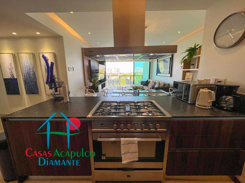 Cad La Isla Fiji S6. Depa En Reconocido Condominio De Playa. Con Terraza Y Vista A Las Albercas