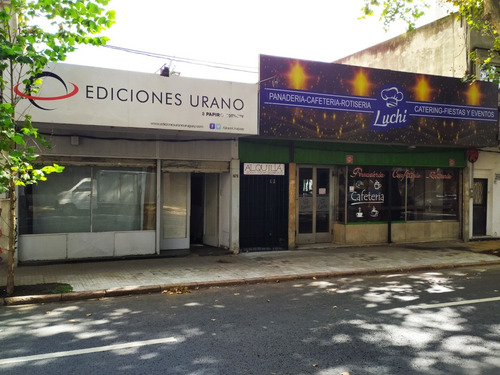 Local Comercial. Deposito. Ideal Para Tienda E-commerce