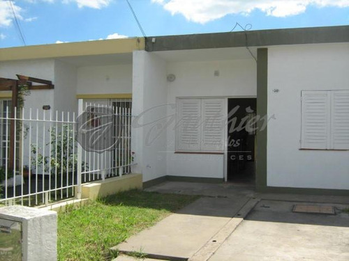 Venta Casa 3 Dormitorios Campana