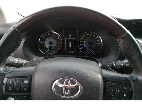 Imagen 5 de 14 de Toyota 2016 Hilux Sw4 Tdi Srx At L/16