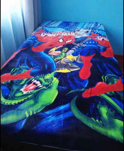 Manta Cama Abrigada Marvel Spiderman