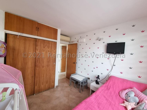 Imagen 16 de 30 de Se Vende Apartamento En Centro (cabudare) Rah: #22-11401
