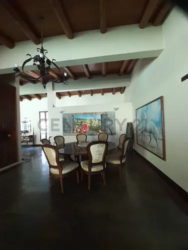 Casa En Venta Urb. Cerro Verde