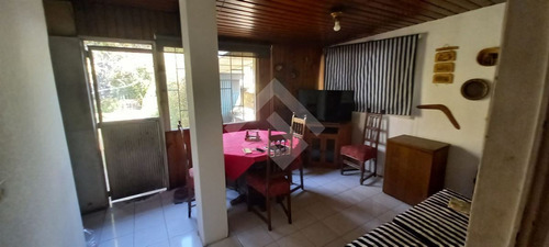Casa En Venta De 3 Dorm. En La Reina