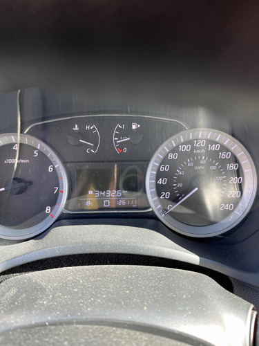 Nissan Sentra 1.8 Advance At