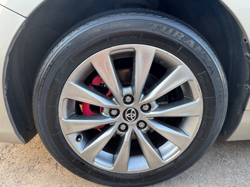 Toyota Camry 2.5 Xle L4 Navi At