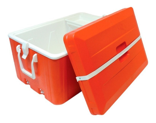 Imagen 3 de 7 de Conservadora Super Grande Con Desagote 70 Lt. + 4 Banquetas
