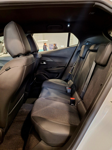 Peugeot 2008 1.0T Active