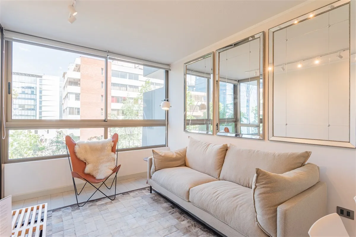 Imagen 2 de 30 de Departamento En Arriendo De 2 Dorm Amoblado En Providencia