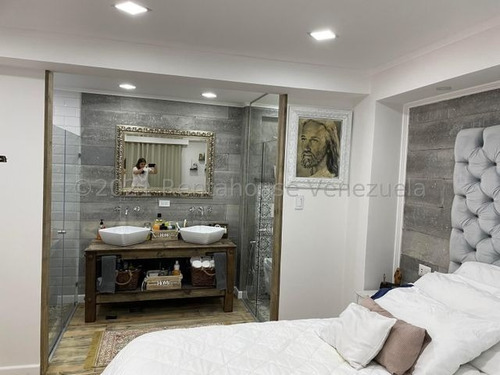 Imagen 10 de 13 de Apartamento En Venta Urb. Macaracuay # 23-10394