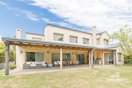 Imagen 24 de 30 de Excelente Casa De 5 Dormitorios En Venta - Rosario Golf Country Club