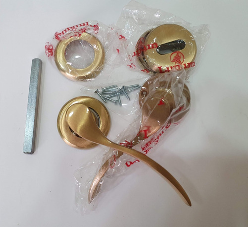Imagen 7 de 7 de Manija Doble Balancin Xiryus Bronce Patine Con Laca Completo