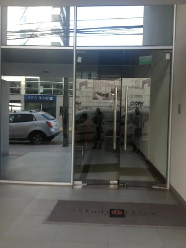 Oficina En Edificio Studio Office, Calle Baquedano.
