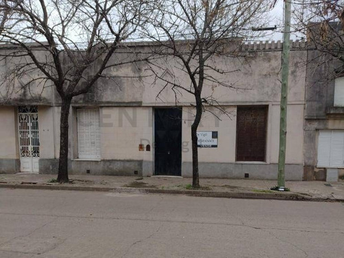 Imagen 2 de 2 de Casa En Casilda