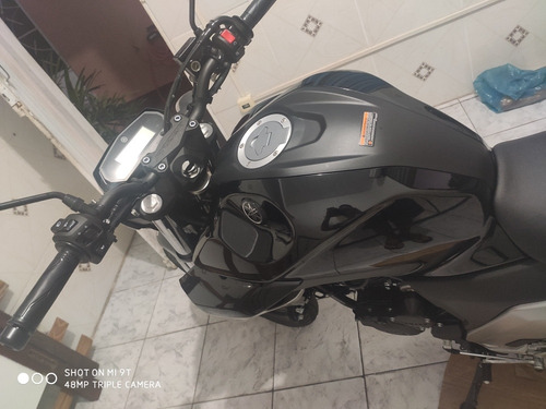 Imagem 9 de 15 de Yamaha Fz25