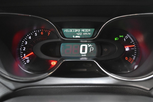 Imagen 11 de 15 de Renault Captur 2.0 Intens Automática