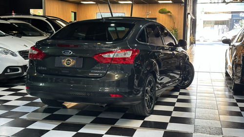 Ford Focus III 2.0 Sedan Titanium At6