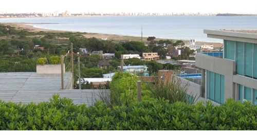 Imagen 2 de 13 de Apartamento 2 Dormitorios En Punta Ballena, Punta Ballena