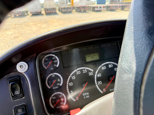 2014 Camion Freightliner M2 106 Texas Edition Carr Plana