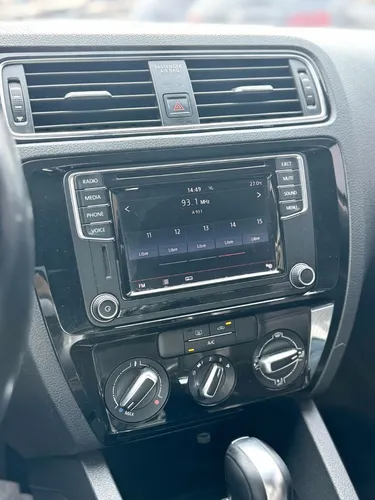Volkswagen Jetta 2.5 Highline