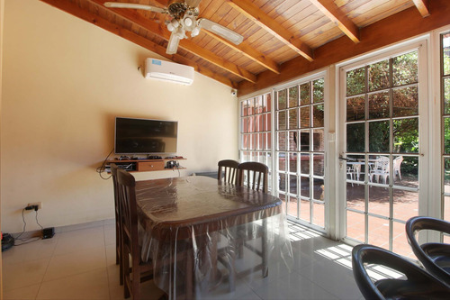 Venta Casa Con Pileta Munro