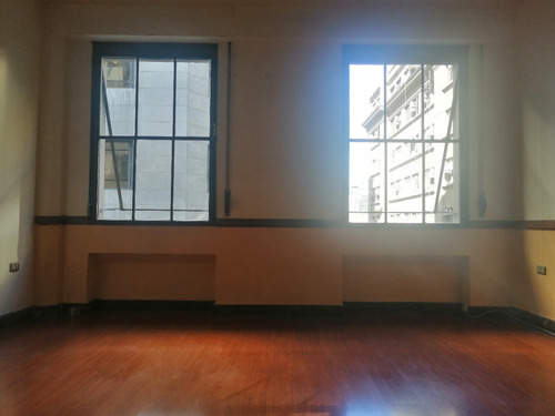 Imagen 9 de 9 de Arriendo Oficina 2 Privados. Agustinas. Santiago