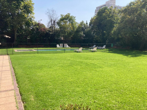 Hermoso Y Amplio Depto. Privilegiada Ubicación De Las Condes