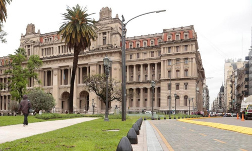 Imagen 2 de 9 de Cochera - Tribunales
