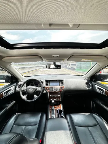 Nissan Pathfinder 3.5 R52 Exclusive