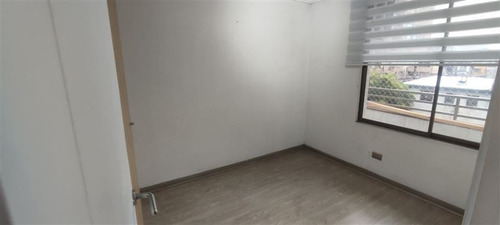 Departamento En Arriendo De 2 Dor Tipo Mariposa. En Santiago