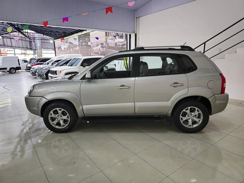 Hyundai Tucson 2.0 MPFI GL 16V 142CV 2WD GASOLINA 4P AUTOMÁTICO