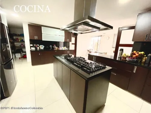 Apartamento En Multicentro(bogota) Rah Co: 25-339