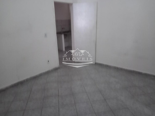 Imagem 8 de 30 de Casa Para Locação No Bairro Vila Nhocune, 2 Dorm, 50 M - 957