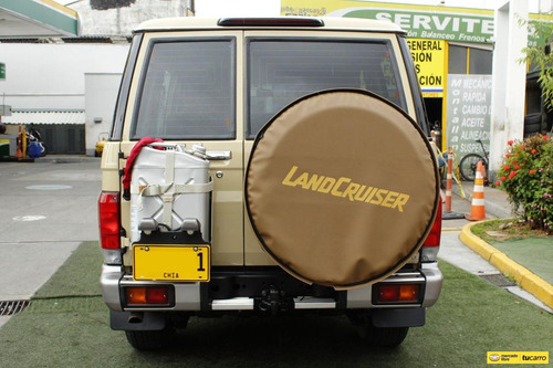 Toyota Land Cruiser Lx