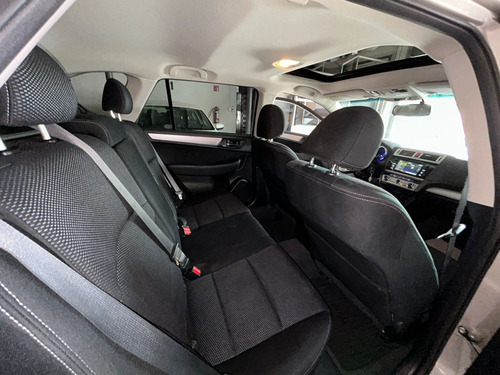 Subaru Outback 3.6r Premium At