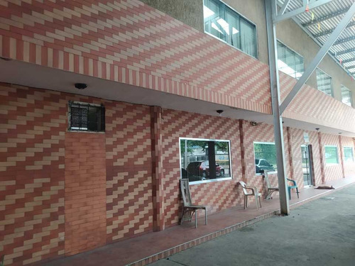 Imagen 11 de 24 de Galpon De 4100 Mt2 En Venta, Av Constitución - Maracay