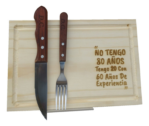 Kit De Cubiertos Para Asado + Tabla + Grabados 