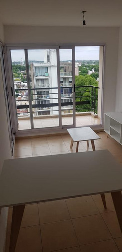 Imagen 6 de 19 de 2 Amb Piso Alto, Balcón Aterrazado Con Vista Abierta Al Frente!!