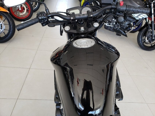 Xj6 N