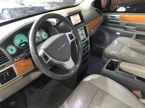 Chrysler Town & Country 3.8 V6 Gasolina Touring Automático