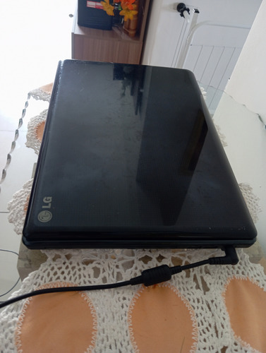Notebook Lg Core I3-2330m,4gb,hd500gb,hdmi,cons. Cinza-escuro (Usado)