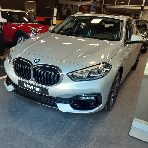 Bmw 118i Sport Line 0km