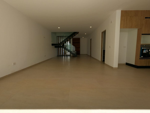 Casa Green: Una Joya Oculta En Zibatá E1