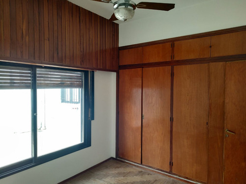 Venta Casa 3 Amb Amplios Con Cochera Jardin Merlo