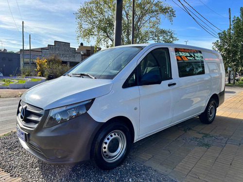 Imagen 7 de 17 de Mercedes-benz Vito 2018 1.6 111 Cdi Furgon Mixto Aa 114cv