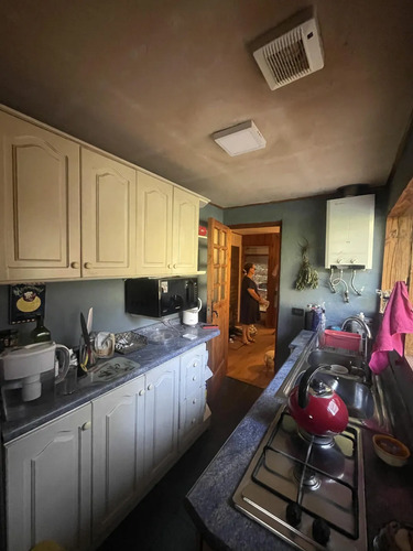 Espléndida Parcela Con Linda Casa Familiar En Venta
